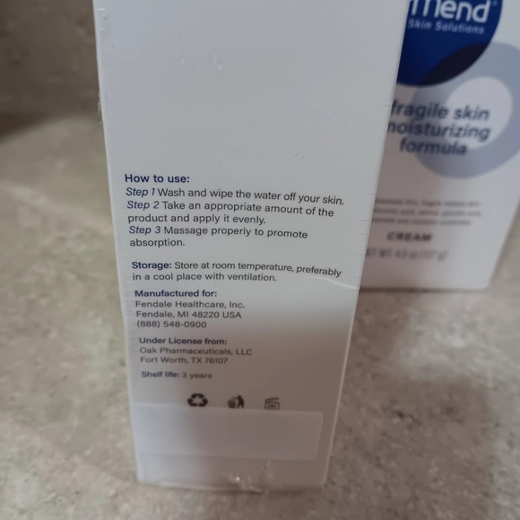 DerMend Fragile Skin Moisturizing Formula Cream SEALED! (2PK) - Picture 3 of 5